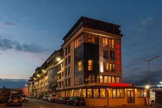 Отель Avenue Hotel Бургас-0