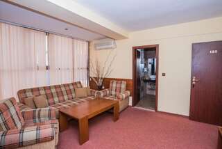Отель Avenue Hotel Бургас Апартаменты-6