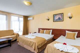 Отель Avenue Hotel Бургас Двухместный номер с 1 кроватью или 2 отдельными кроватями-13