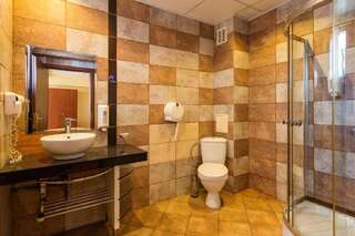 Отель Avenue Hotel Бургас Двухместный номер с 1 кроватью или 2 отдельными кроватями-16