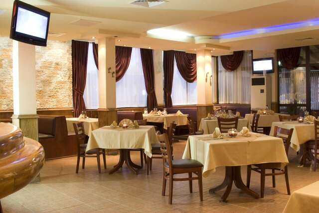 Отель Avenue Hotel Бургас-35