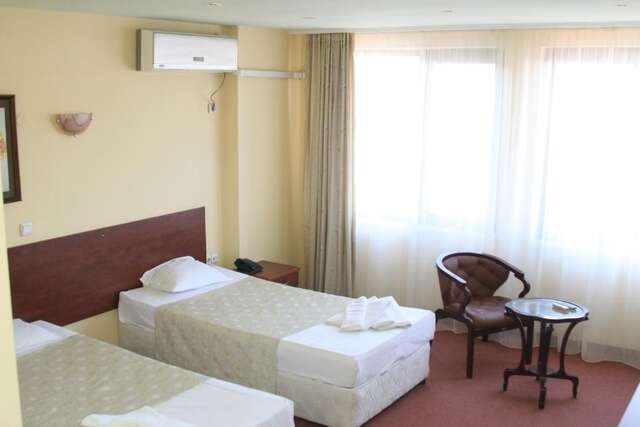 Отель Avenue Hotel Бургас-60